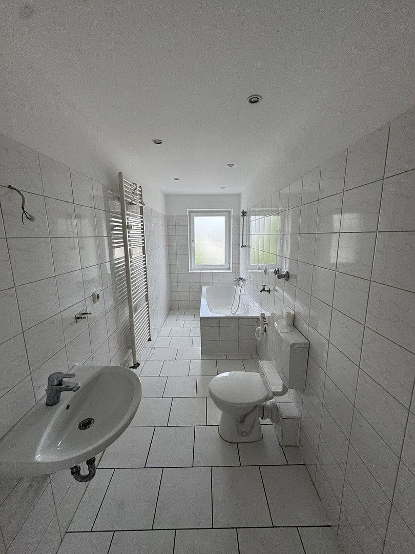 Pronájem bytu 2+kk 64 m², Eschenstr. 129, Duisburg, Severní Porýní-Vestfálsko Pronájem bytu 2+kk 64 m², Eschenstr. 129, Duisburg, Severní Porýní-Vestfálsko