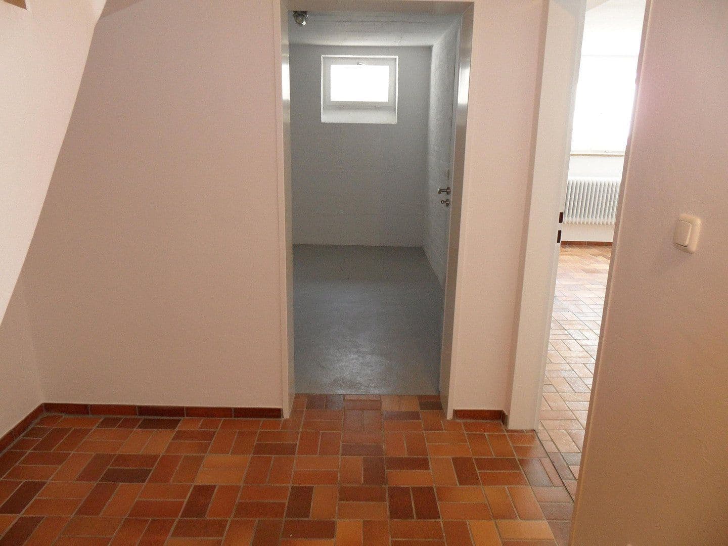 Prodej domu 100 m², pozemek 220 m², Germering, Bavorsko Prodej domu 100 m², pozemek 220 m², Germering, Bavorsko
