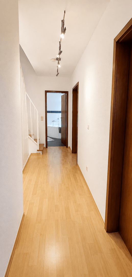 Prodej domu 130 m², pozemek 155 m², Hannover, Dolní Sasko Prodej domu 130 m², pozemek 155 m², Hannover, Dolní Sasko