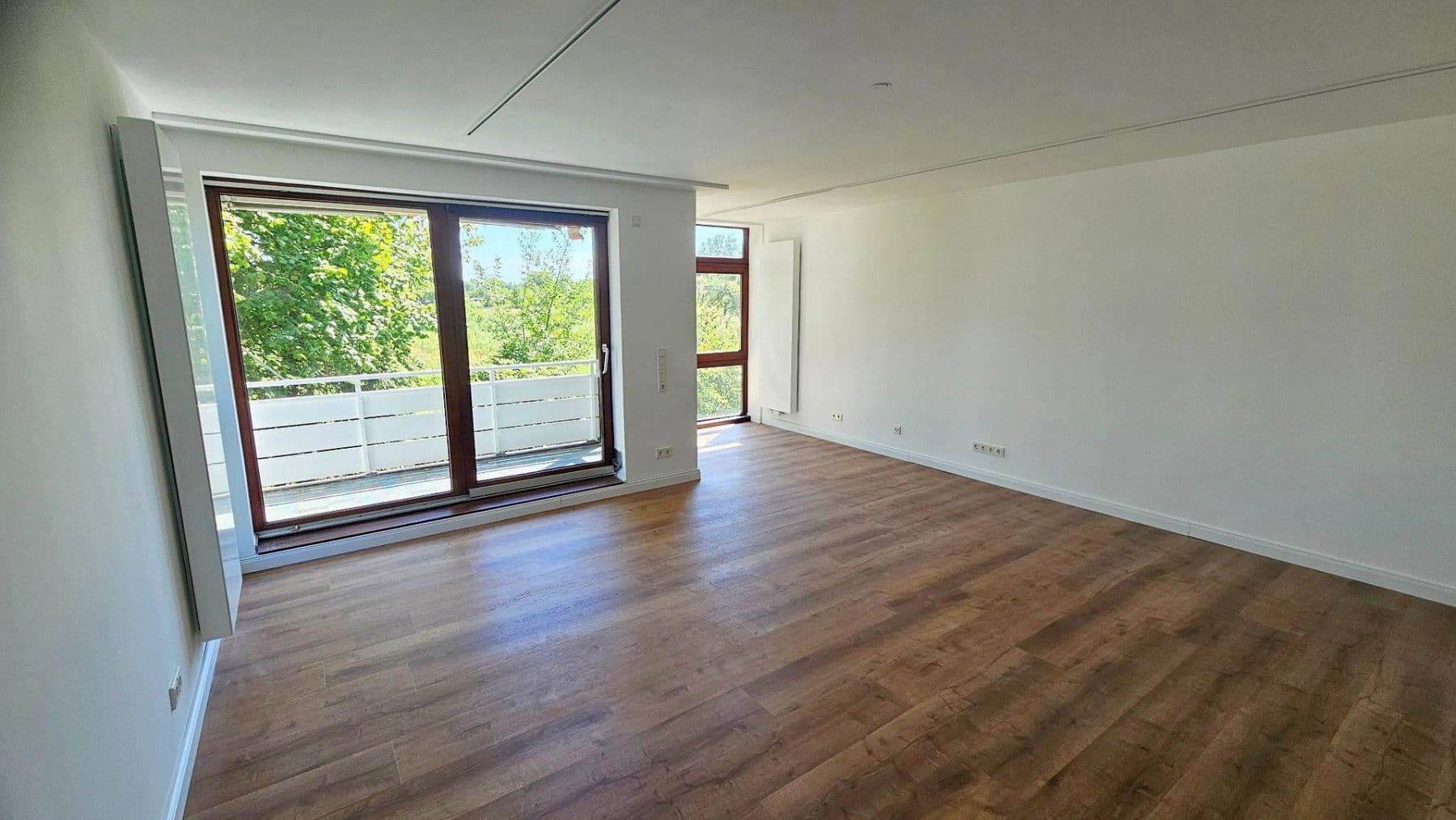 Pronájem bytu 4+1 120 m², Bremen, Bremen Pronájem bytu 4+1 120 m², Bremen, Bremen