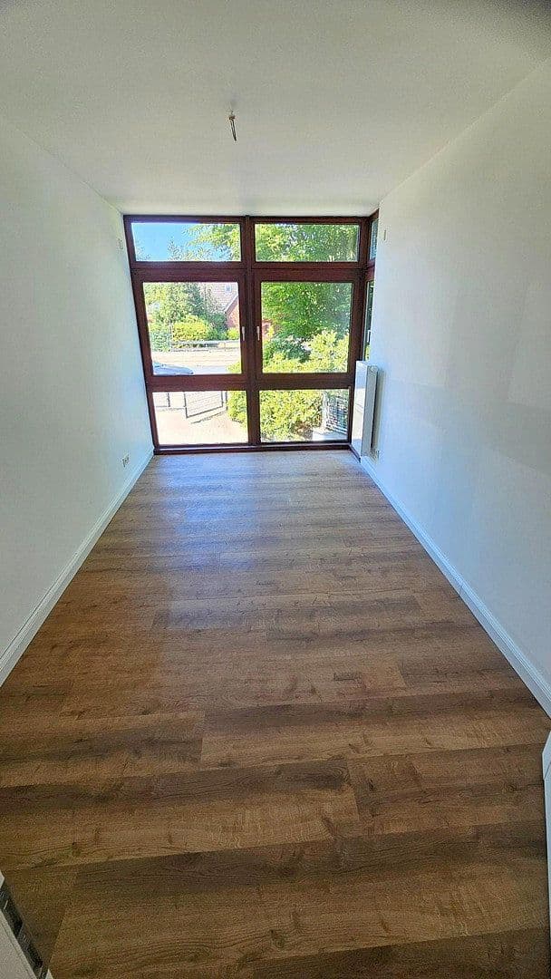 Pronájem bytu 4+1 120 m², Bremen, Bremen Pronájem bytu 4+1 120 m², Bremen, Bremen