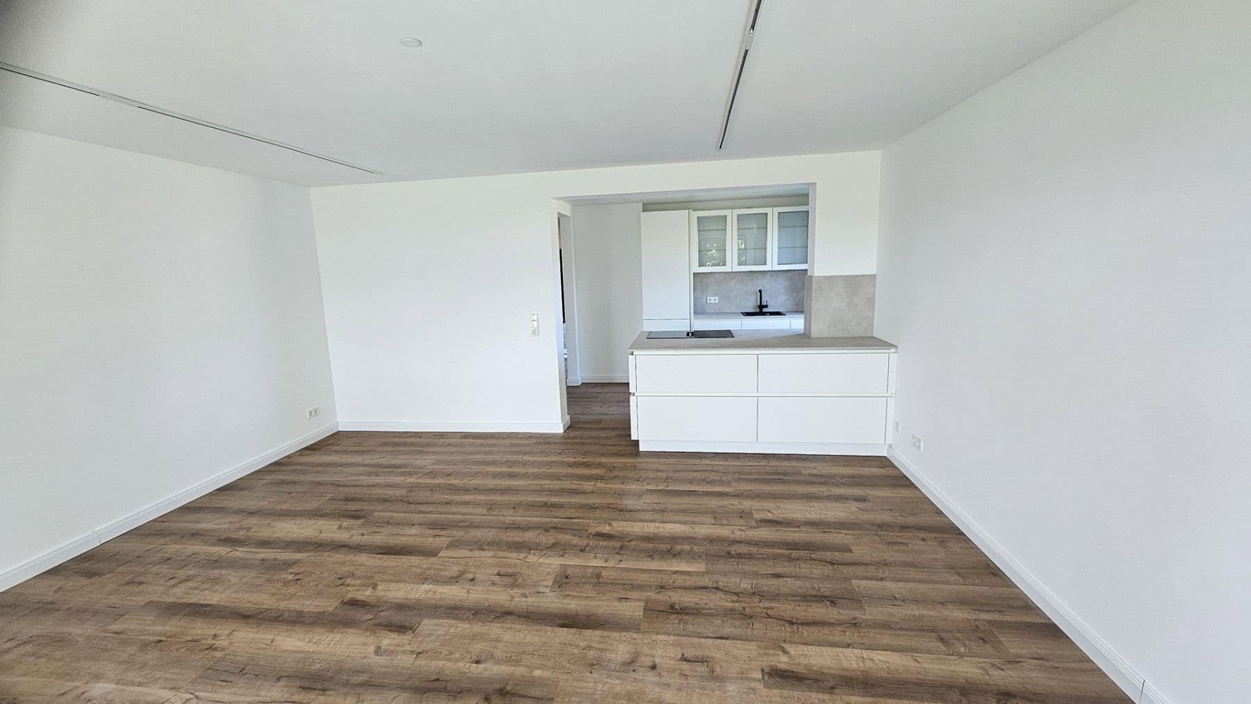 Pronájem bytu 4+1 120 m², Bremen, Bremen Pronájem bytu 4+1 120 m², Bremen, Bremen