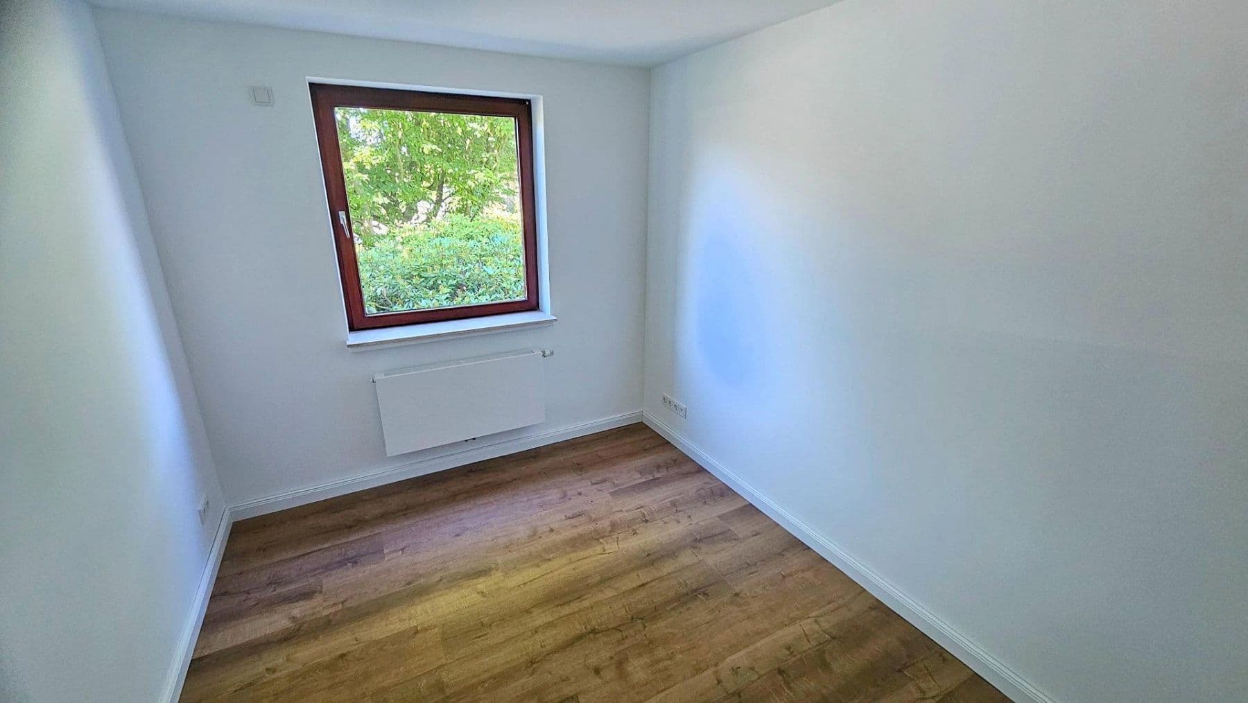 Pronájem bytu 4+1 120 m², Bremen, Bremen Pronájem bytu 4+1 120 m², Bremen, Bremen