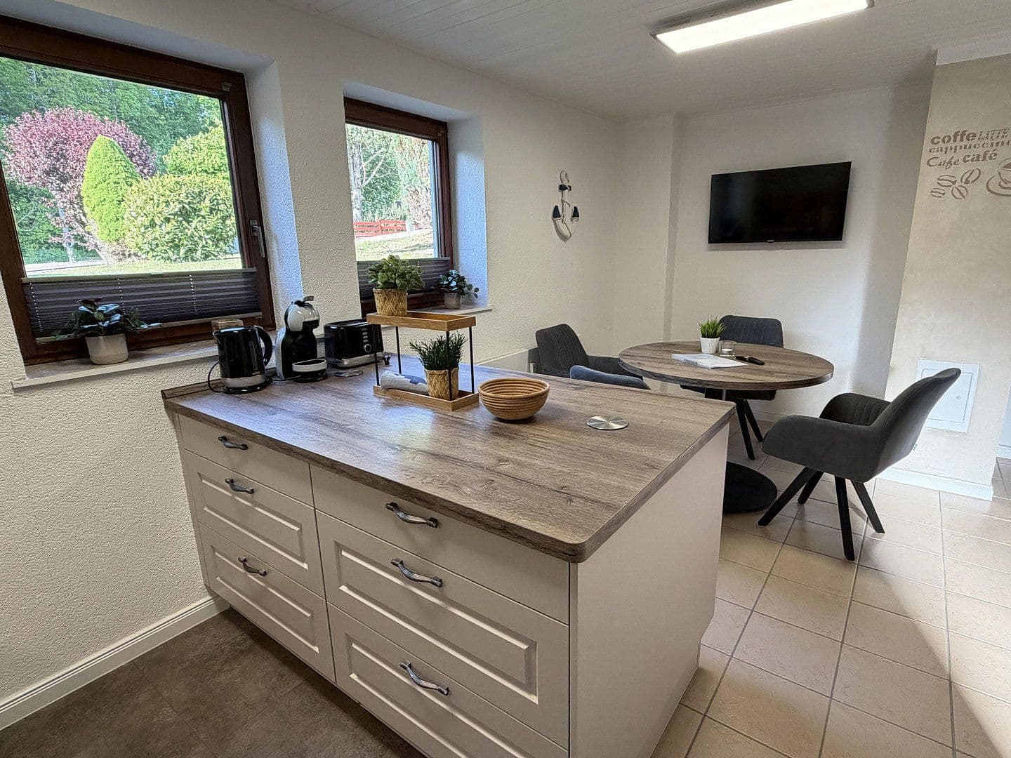 Pronájem bytu 2+1 65 m², Pommernstr. 37a, Scharbeutz, Šlesvicko-Holštýnsko Pronájem bytu 2+1 65 m², Pommernstr. 37a, Scharbeutz, Šlesvicko-Holštýnsko