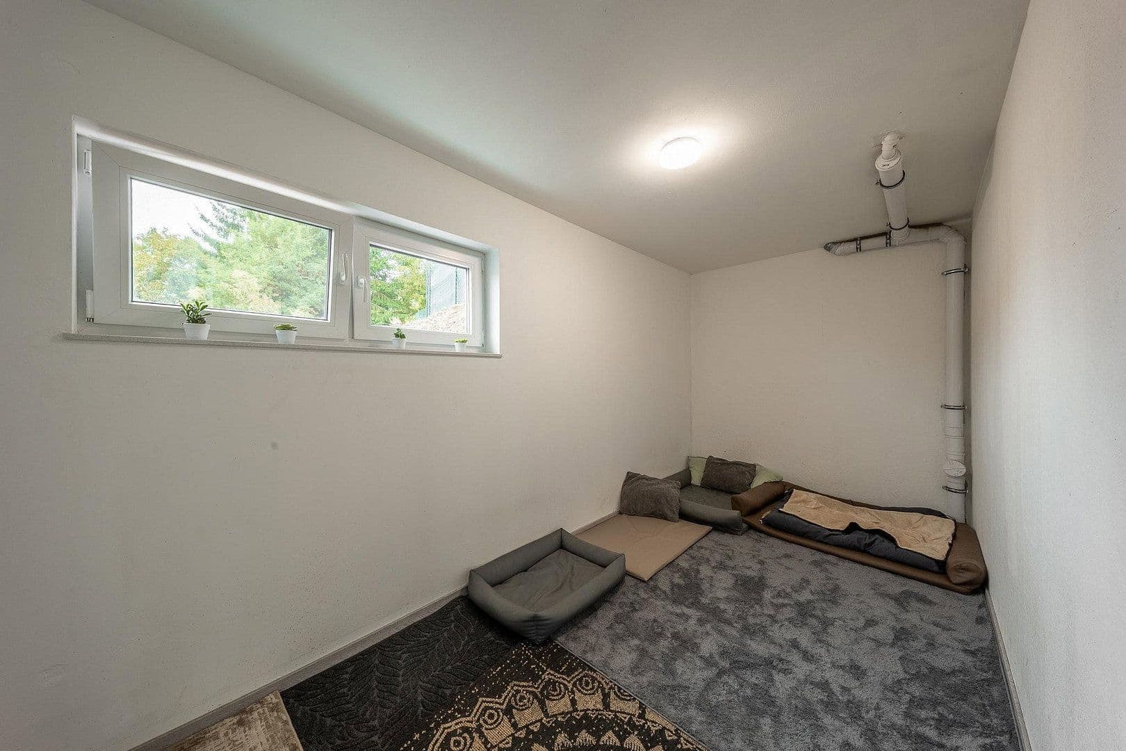 Prodej domu 130 m², pozemek 694 m², Hauptstraße 13b, Börsborn, Porýní-Falc Prodej domu 130 m², pozemek 694 m², Hauptstraße 13b, Börsborn, Porýní-Falc