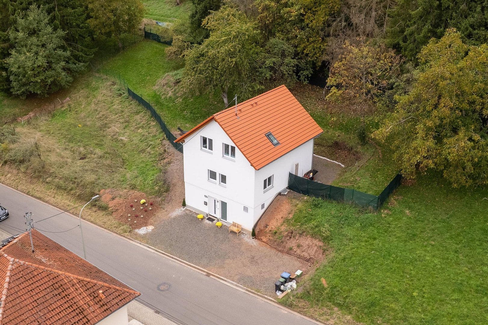 Prodej domu 130 m², pozemek 694 m², Hauptstraße 13b, Börsborn, Porýní-Falc Prodej domu 130 m², pozemek 694 m², Hauptstraße 13b, Börsborn, Porýní-Falc