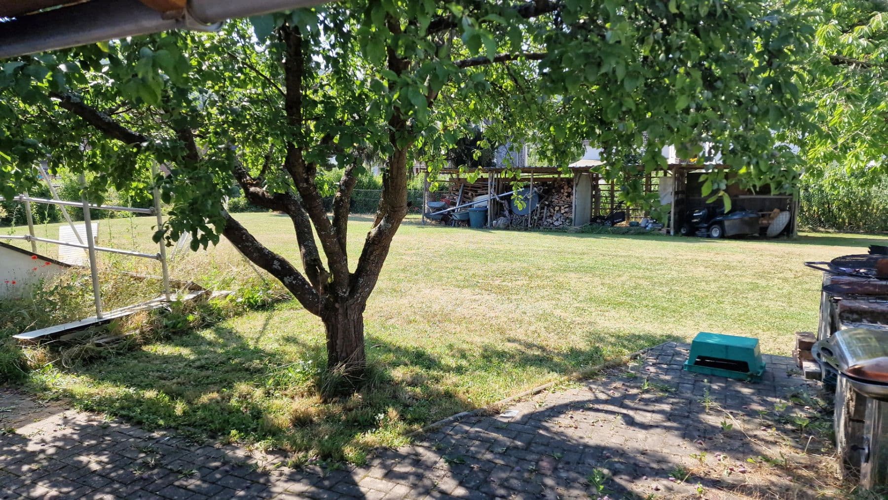 Prodej domu 316 m², pozemek 1.335 m², Aßlar, Hessen Prodej domu 316 m², pozemek 1.335 m², Aßlar, Hessen
