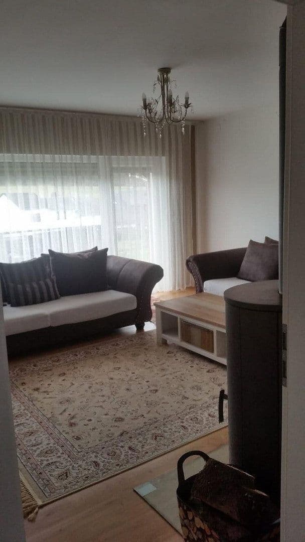 Prodej domu 316 m², pozemek 1.335 m², Aßlar, Hessen Prodej domu 316 m², pozemek 1.335 m², Aßlar, Hessen