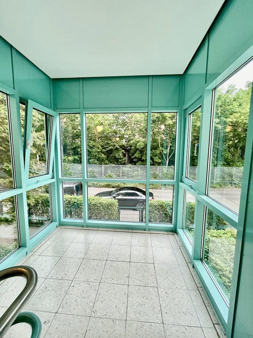Prodej domu 415 m², pozemek 842 m², Titlisweg 29, Berlin, Berlín Prodej domu 415 m², pozemek 842 m², Titlisweg 29, Berlin, Berlín