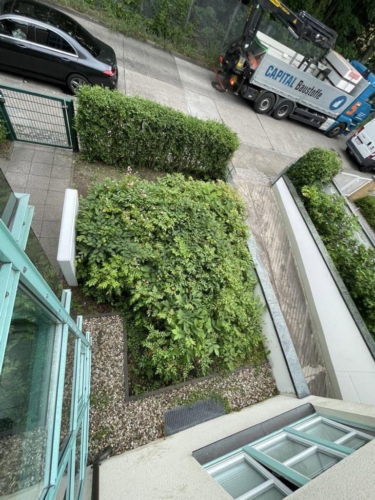 Prodej domu 415 m², pozemek 842 m², Titlisweg 29, Berlin, Berlín Prodej domu 415 m², pozemek 842 m², Titlisweg 29, Berlin, Berlín