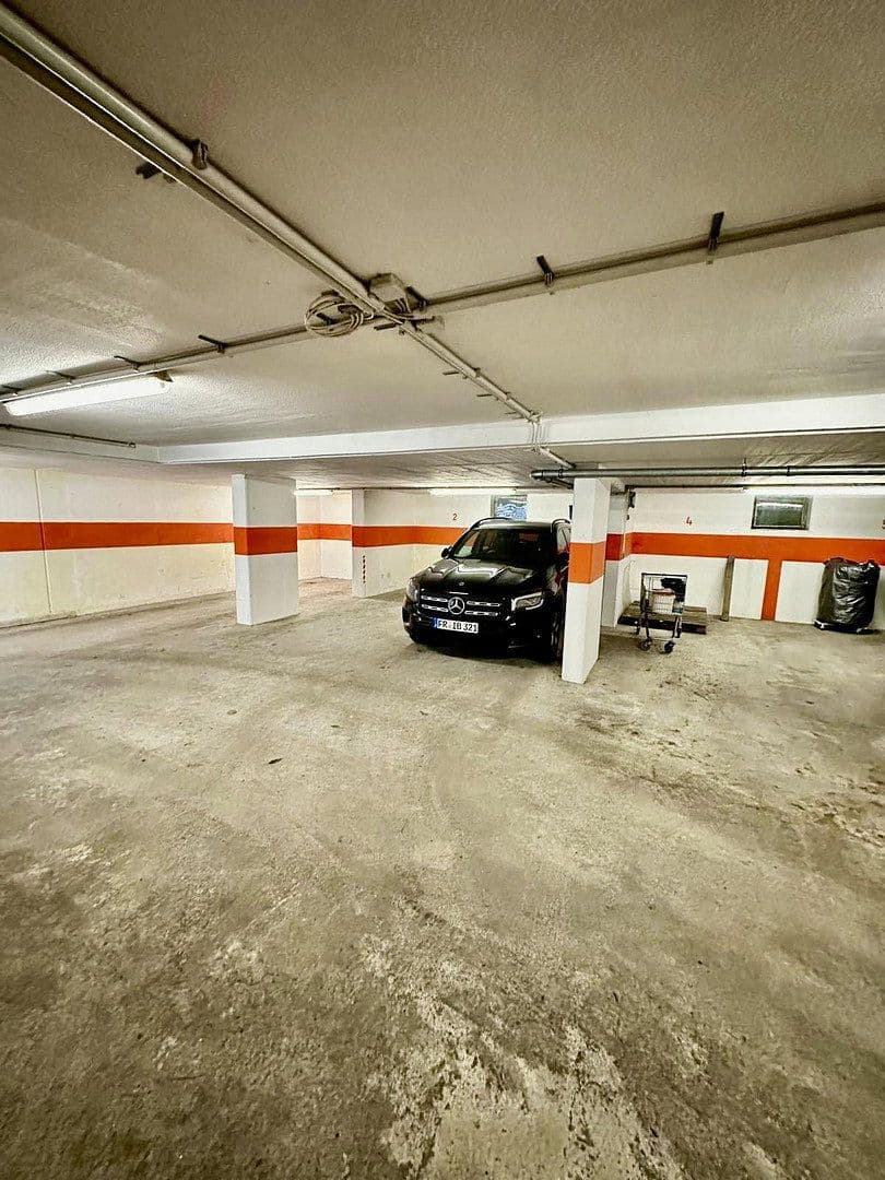 Prodej domu 415 m², pozemek 842 m², Titlisweg 29, Berlin, Berlín Prodej domu 415 m², pozemek 842 m², Titlisweg 29, Berlin, Berlín