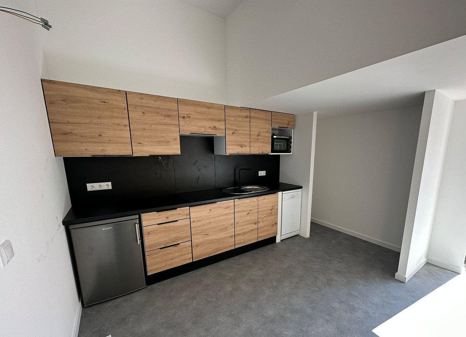 Prodej domu 38 m², pozemek 52 m², Kreuzbusch 52, Hannover, Dolní Sasko Prodej domu 38 m², pozemek 52 m², Kreuzbusch 52, Hannover, Dolní Sasko