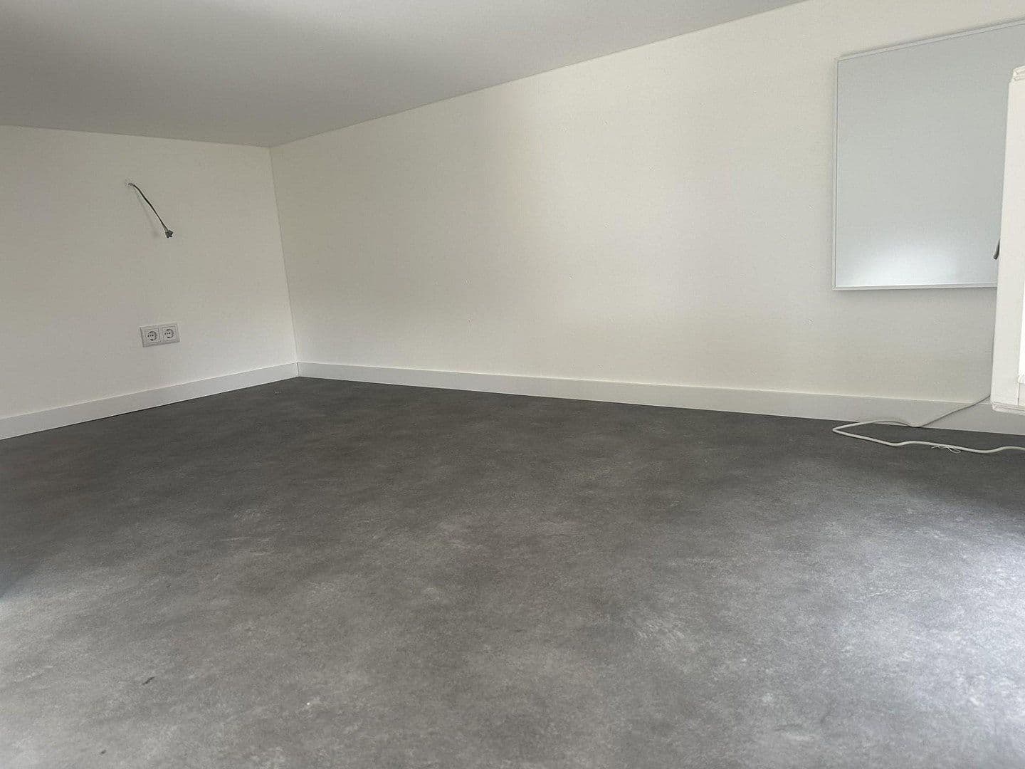 Prodej domu 38 m², pozemek 52 m², Kreuzbusch 52, Hannover, Dolní Sasko Prodej domu 38 m², pozemek 52 m², Kreuzbusch 52, Hannover, Dolní Sasko