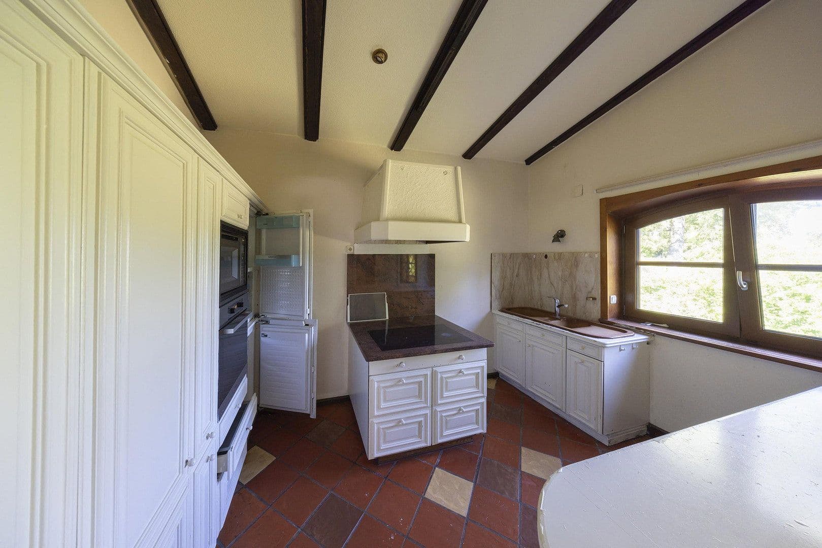 Prodej domu 248 m², pozemek 2.428 m², Bad Schwartau, Šlesvicko-Holštýnsko Prodej domu 248 m², pozemek 2.428 m², Bad Schwartau, Šlesvicko-Holštýnsko