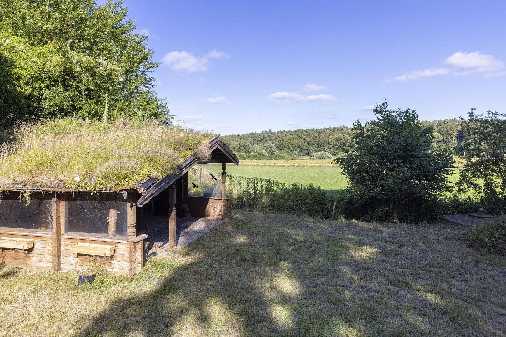 Prodej domu 248 m², pozemek 2.428 m², Bad Schwartau, Šlesvicko-Holštýnsko Prodej domu 248 m², pozemek 2.428 m², Bad Schwartau, Šlesvicko-Holštýnsko