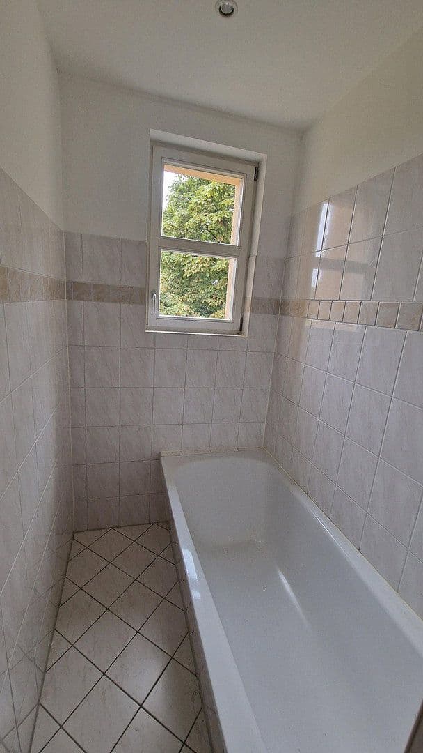 Prodej bytu 3+1 56 m², Holzhäuser Straße 66, Leipzig, Sasko Prodej bytu 3+1 56 m², Holzhäuser Straße 66, Leipzig, Sasko