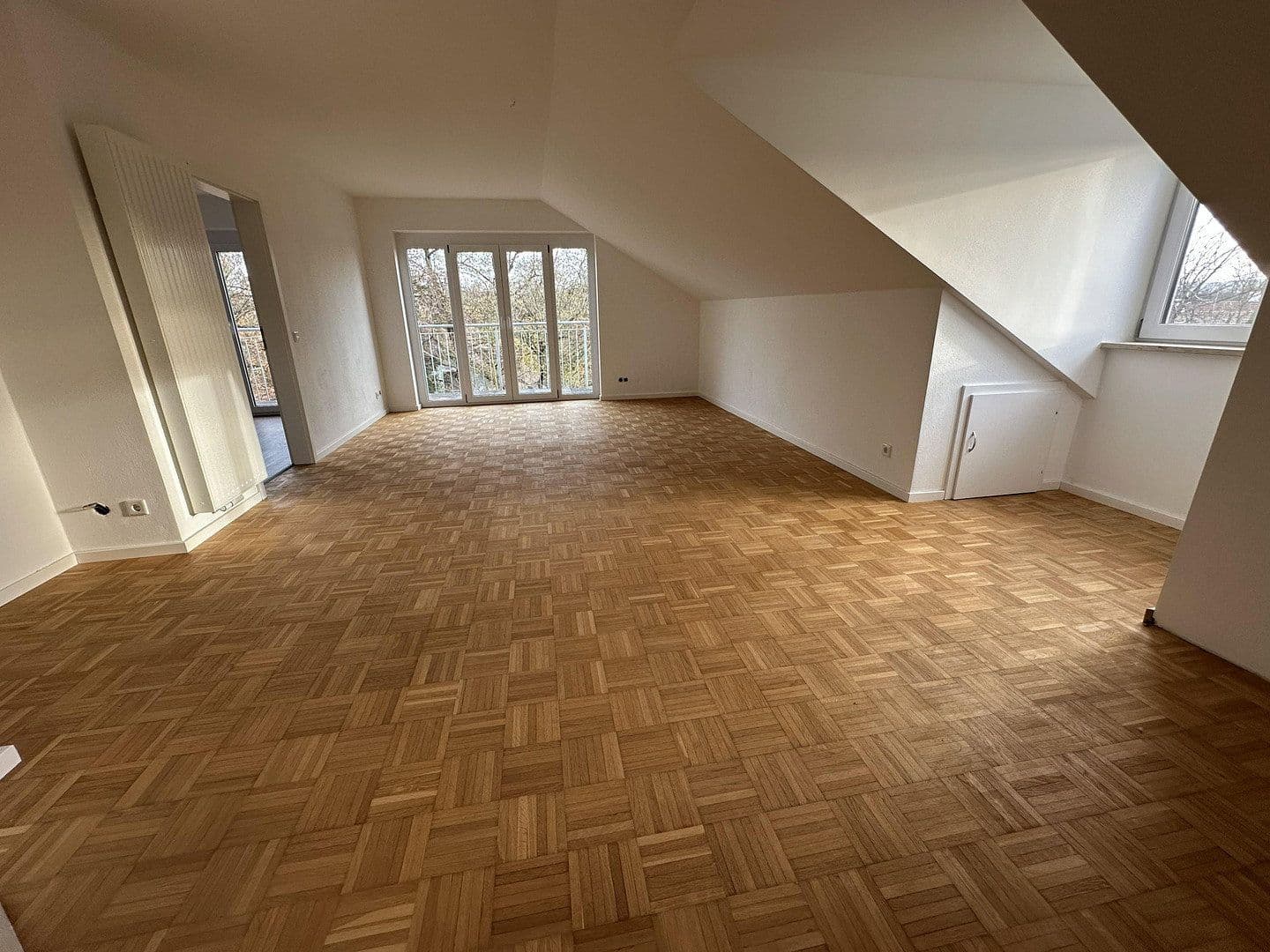 Prodej bytu 3+1 83 m², Waaler Straße 3, Rohrbach, Bavorsko Prodej bytu 3+1 83 m², Waaler Straße 3, Rohrbach, Bavorsko