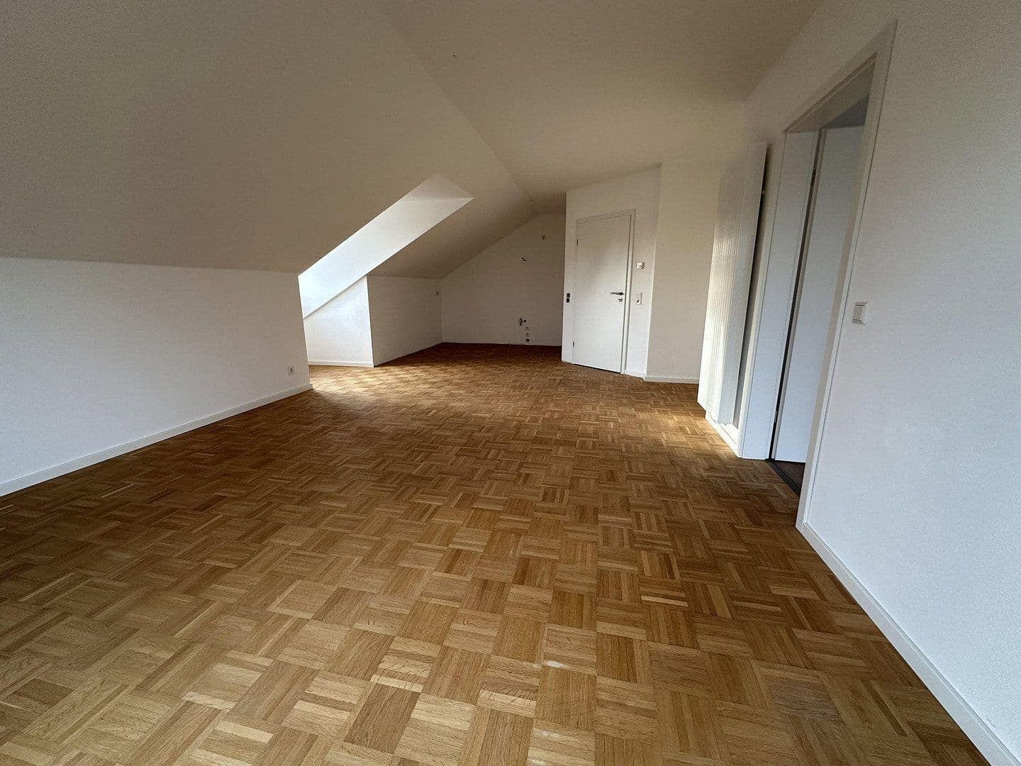 Prodej bytu 3+1 83 m², Waaler Straße 3, Rohrbach, Bavorsko Prodej bytu 3+1 83 m², Waaler Straße 3, Rohrbach, Bavorsko