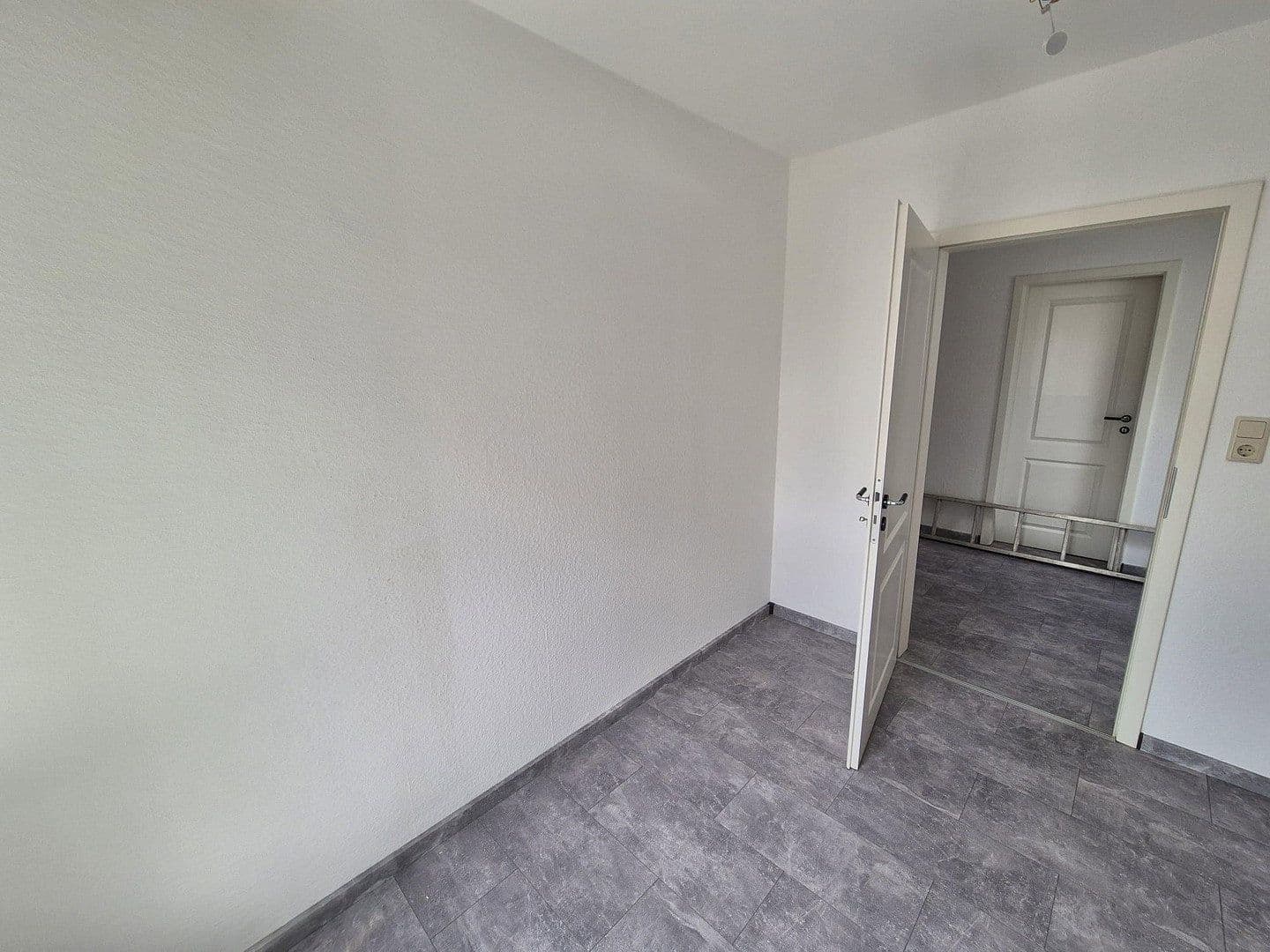 Prodej domu 128 m², pozemek 635 m², Lieder Str. 5, Jemgum, Dolní Sasko Prodej domu 128 m², pozemek 635 m², Lieder Str. 5, Jemgum, Dolní Sasko
