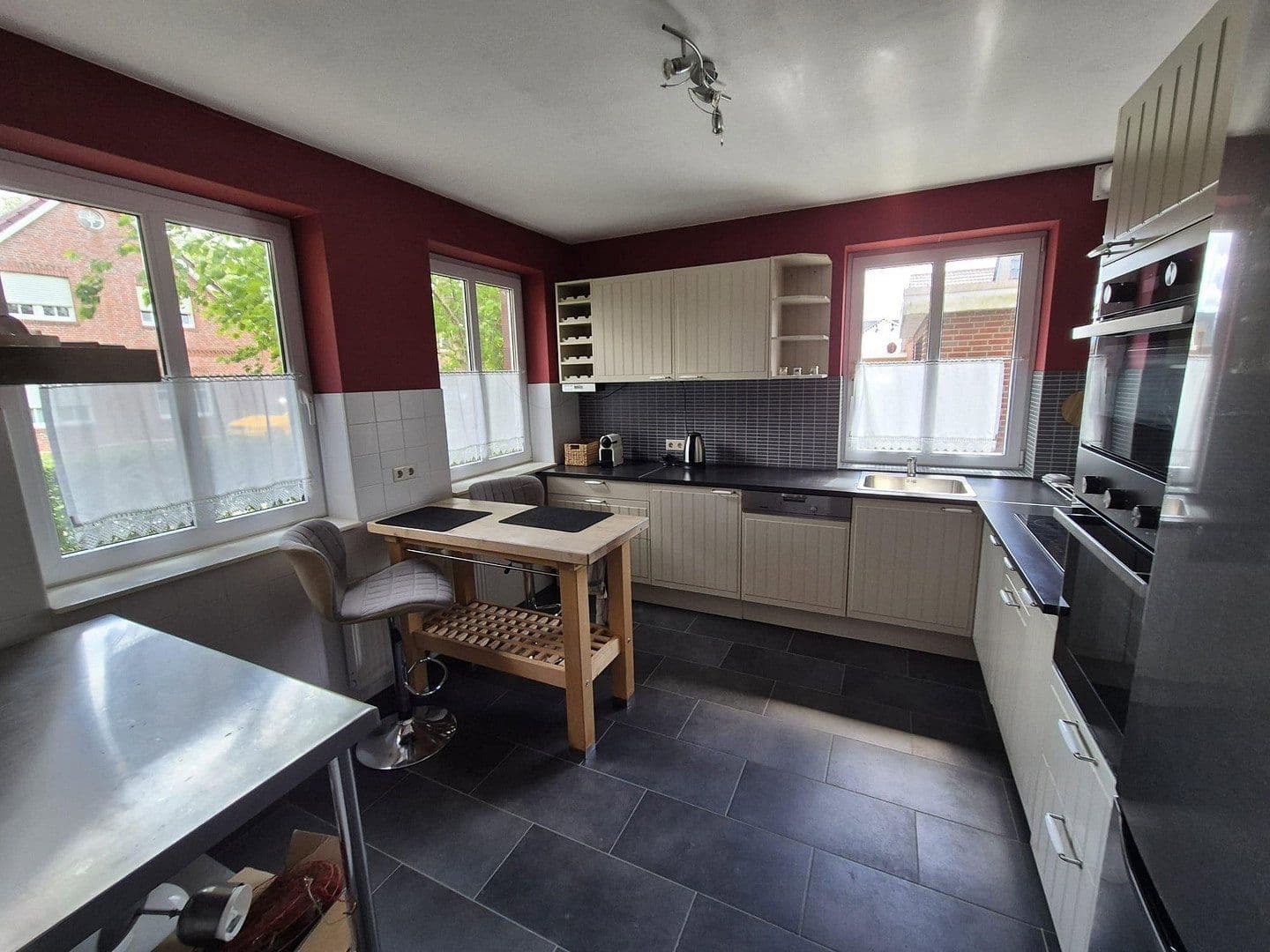 Prodej domu 128 m², pozemek 635 m², Lieder Str. 5, Jemgum, Dolní Sasko Prodej domu 128 m², pozemek 635 m², Lieder Str. 5, Jemgum, Dolní Sasko