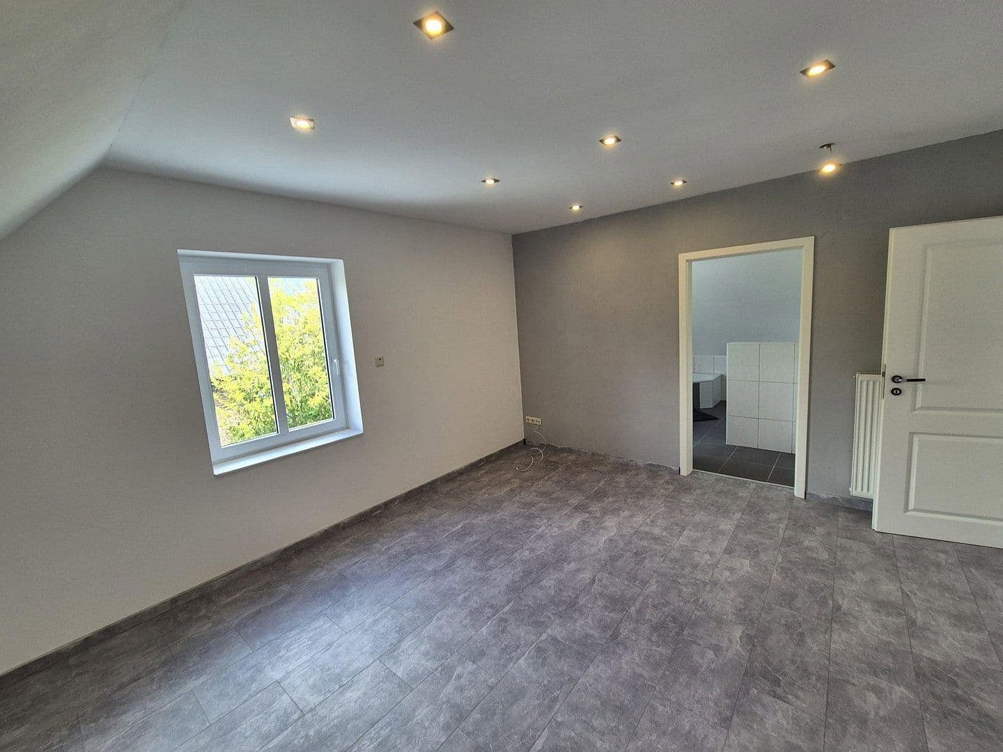 Prodej domu 128 m², pozemek 635 m², Lieder Str. 5, Jemgum, Dolní Sasko Prodej domu 128 m², pozemek 635 m², Lieder Str. 5, Jemgum, Dolní Sasko