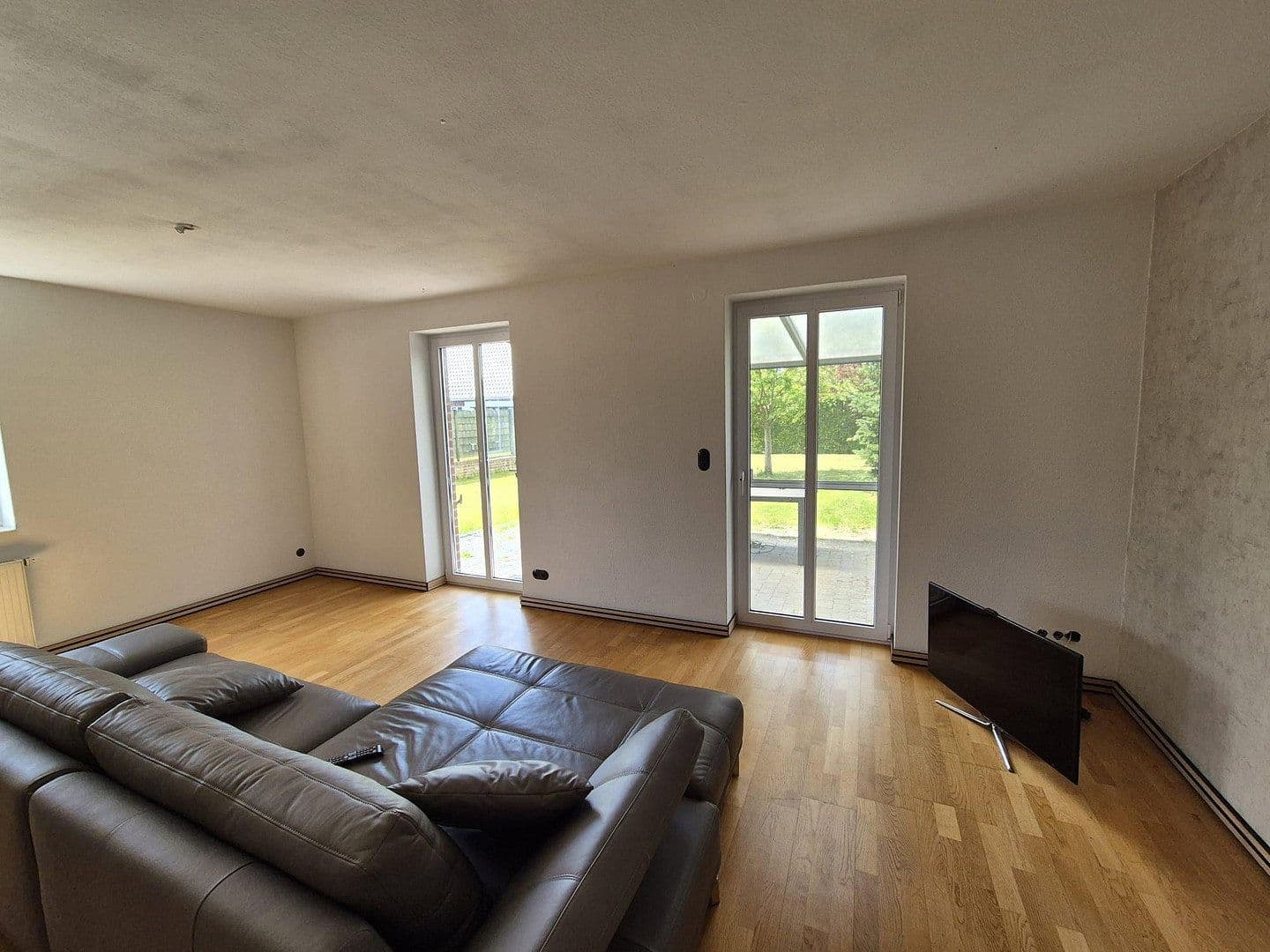 Prodej domu 128 m², pozemek 635 m², Lieder Str. 5, Jemgum, Dolní Sasko Prodej domu 128 m², pozemek 635 m², Lieder Str. 5, Jemgum, Dolní Sasko