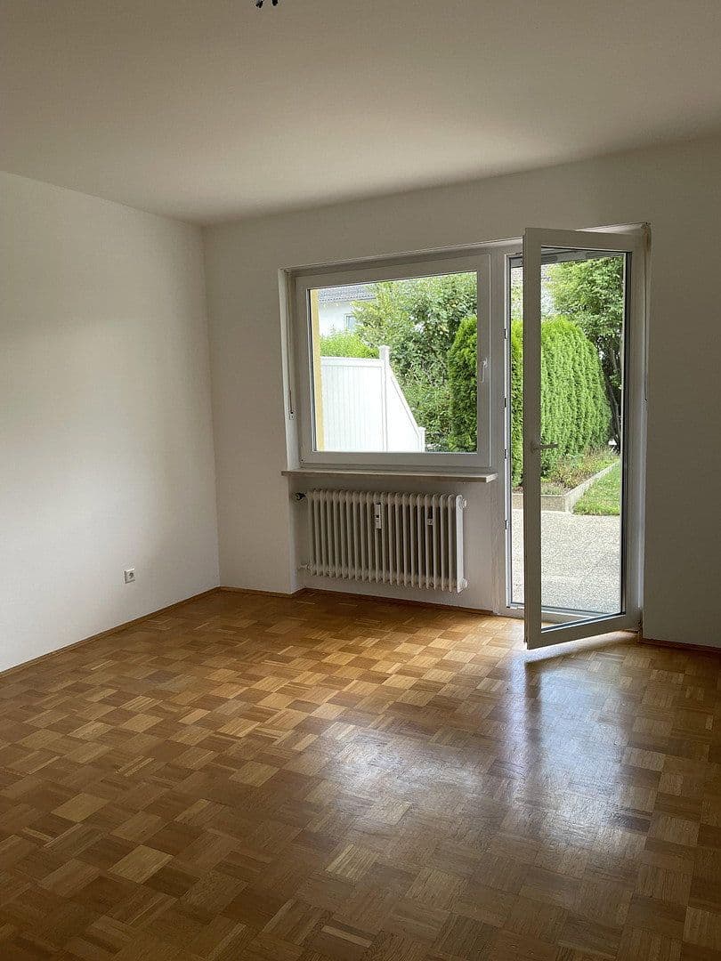 Pronájem bytu 3+1 70 m², Planegg, Bavorsko Pronájem bytu 3+1 70 m², Planegg, Bavorsko