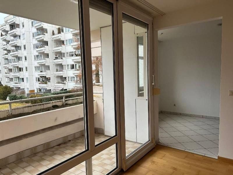 Prodej bytu 3+1 80 m², Rosenheimer Landstr. 122, Ottobrunn, Bavorsko Prodej bytu 3+1 80 m², Rosenheimer Landstr. 122, Ottobrunn, Bavorsko