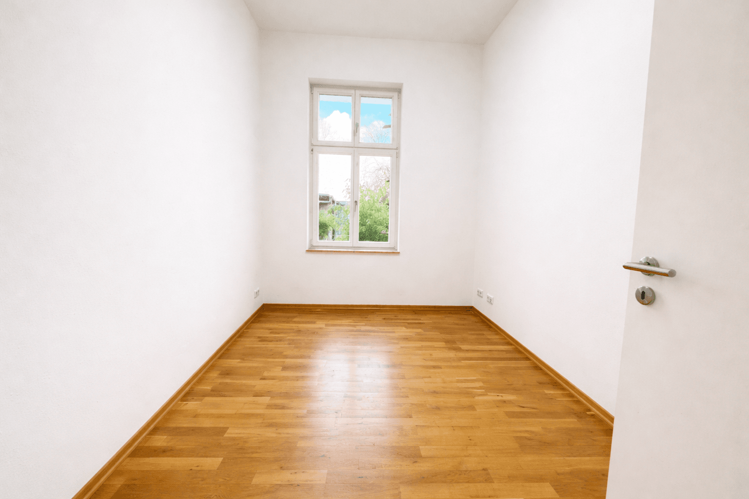 Prodej bytu 6+1 224 m², Berlin, Berlín Prodej bytu 6+1 224 m², Berlin, Berlín