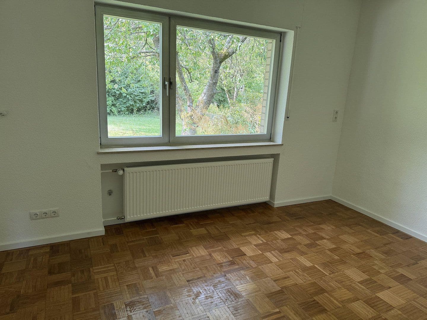 Prodej domu 142 m², pozemek 700 m², Alte Str. 3a, Bad Honnef, Severní Porýní-Vestfálsko Prodej domu 142 m², pozemek 700 m², Alte Str. 3a, Bad Honnef, Severní Porýní-Vestfálsko