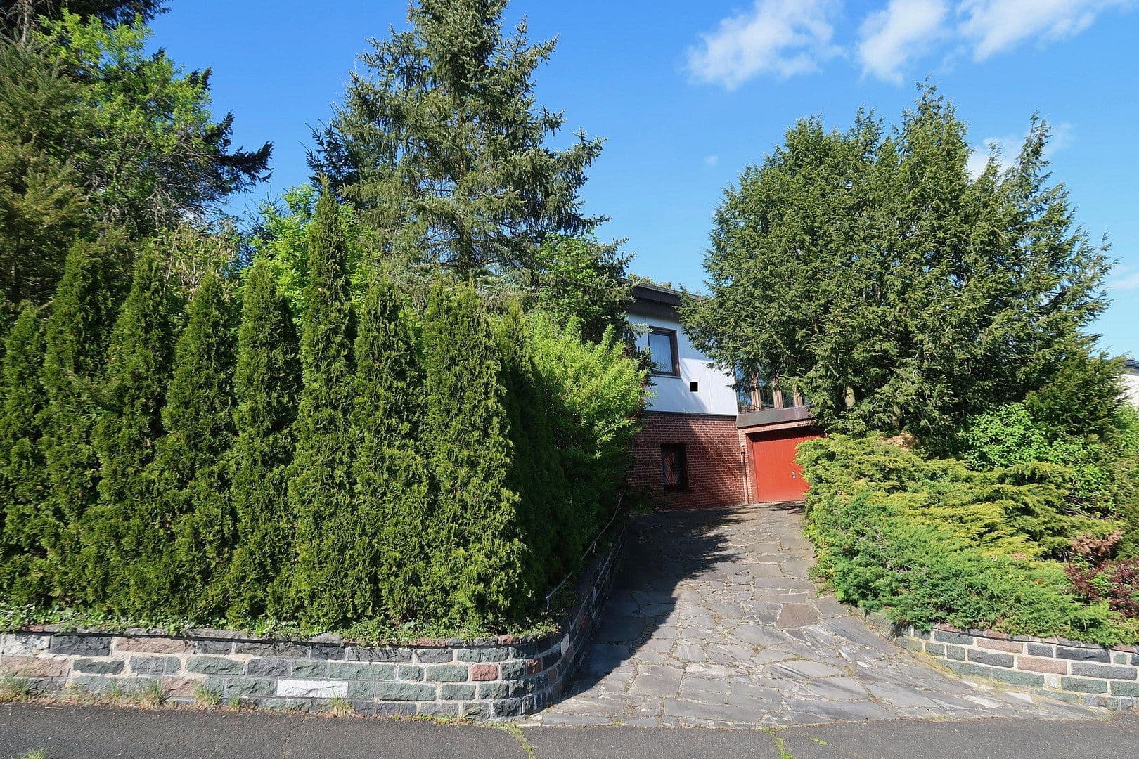 Prodej domu 123 m², pozemek 819 m², Herborn, Hessen Prodej domu 123 m², pozemek 819 m², Herborn, Hessen