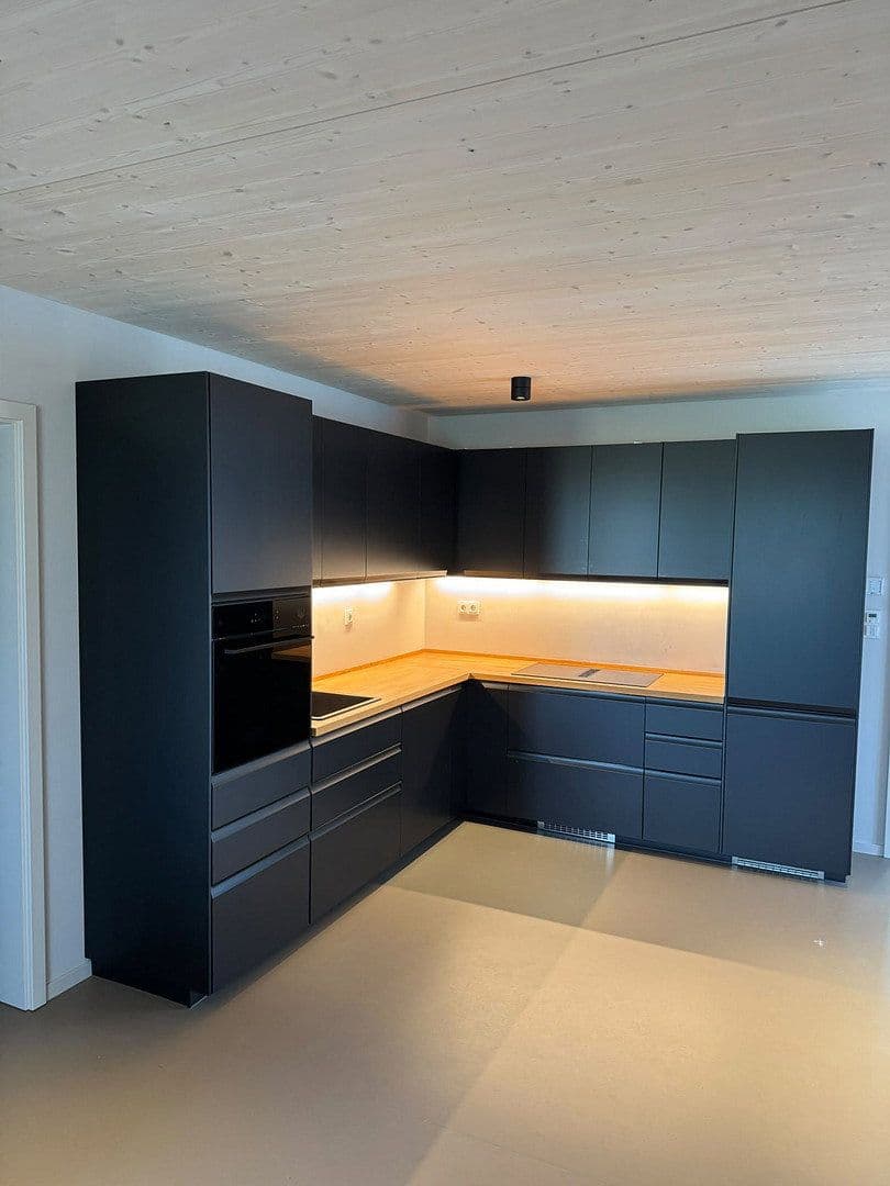 Pronájem bytu 2+1 56 m², Feldbergblick 26, Waldems, Hessen Pronájem bytu 2+1 56 m², Feldbergblick 26, Waldems, Hessen