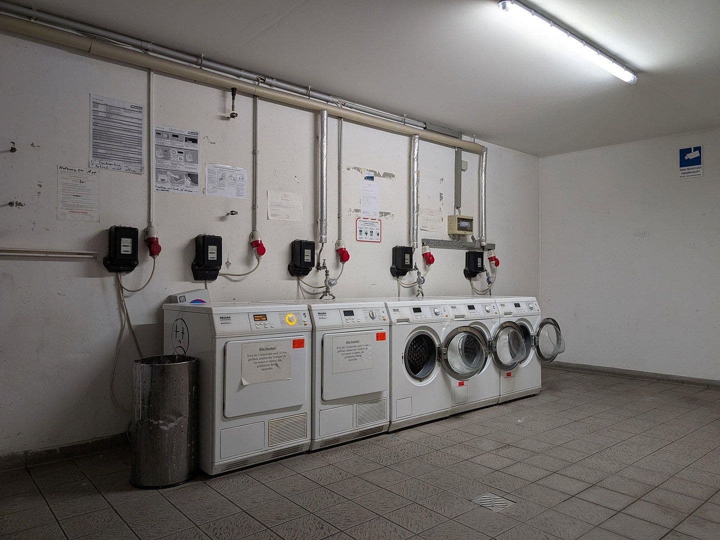 Prodej bytu 1+1 26 m², Neckarauerstraße 45, Mannheim, Bádensko-Württembersko Prodej bytu 1+1 26 m², Neckarauerstraße 45, Mannheim, Bádensko-Württembersko
