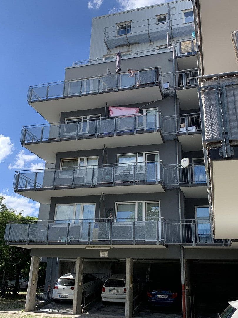 Prodej bytu 1+1 26 m², Neckarauerstraße 45, Mannheim, Bádensko-Württembersko Prodej bytu 1+1 26 m², Neckarauerstraße 45, Mannheim, Bádensko-Württembersko