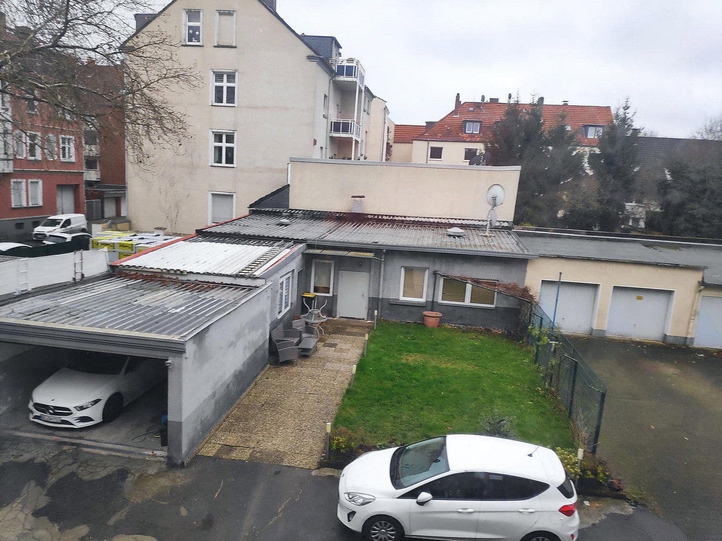 Pronájem nebytového prostoru 82 m², Bismarckstr. 296, Gelsenkirchen, Severní Porýní-Vestfálsko Pronájem nebytového prostoru 82 m², Bismarckstr. 296, Gelsenkirchen, Severní Porýní-Vestfálsko