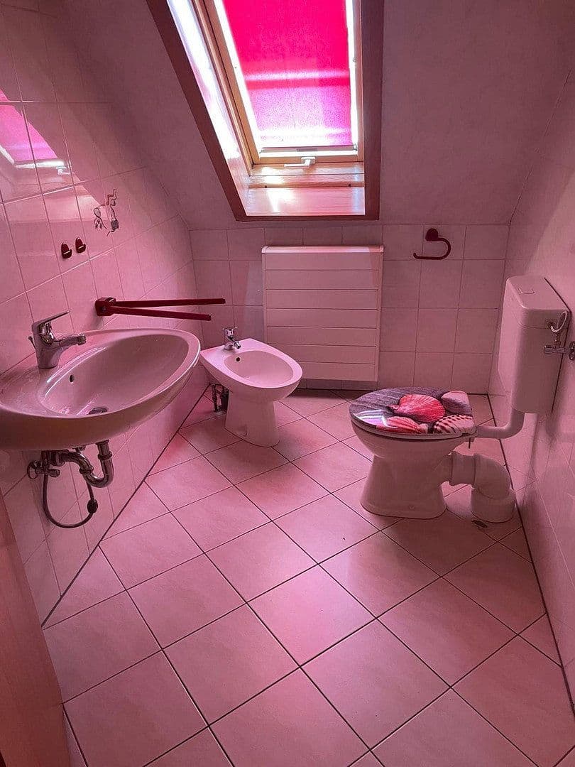Pronájem domu 157 m², pozemek 800 m², Buttlar, Durynsko Pronájem domu 157 m², pozemek 800 m², Buttlar, Durynsko