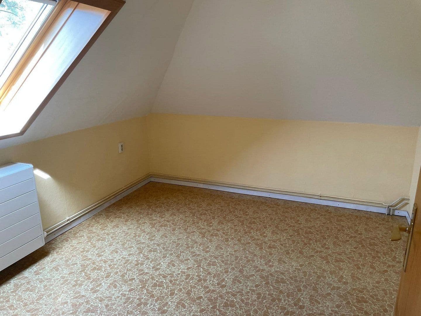 Pronájem domu 157 m², pozemek 800 m², Buttlar, Durynsko Pronájem domu 157 m², pozemek 800 m², Buttlar, Durynsko