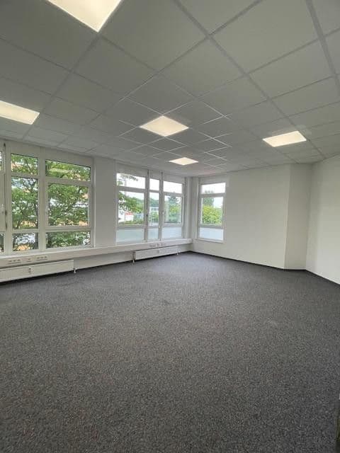 Pronájem kanceláře 566 m², Andernacher Straße 18, Nürnberg, Bavorsko Pronájem kanceláře 566 m², Andernacher Straße 18, Nürnberg, Bavorsko