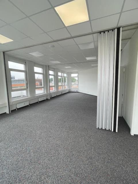 Pronájem kanceláře 566 m², Andernacher Straße 18, Nürnberg, Bavorsko Pronájem kanceláře 566 m², Andernacher Straße 18, Nürnberg, Bavorsko