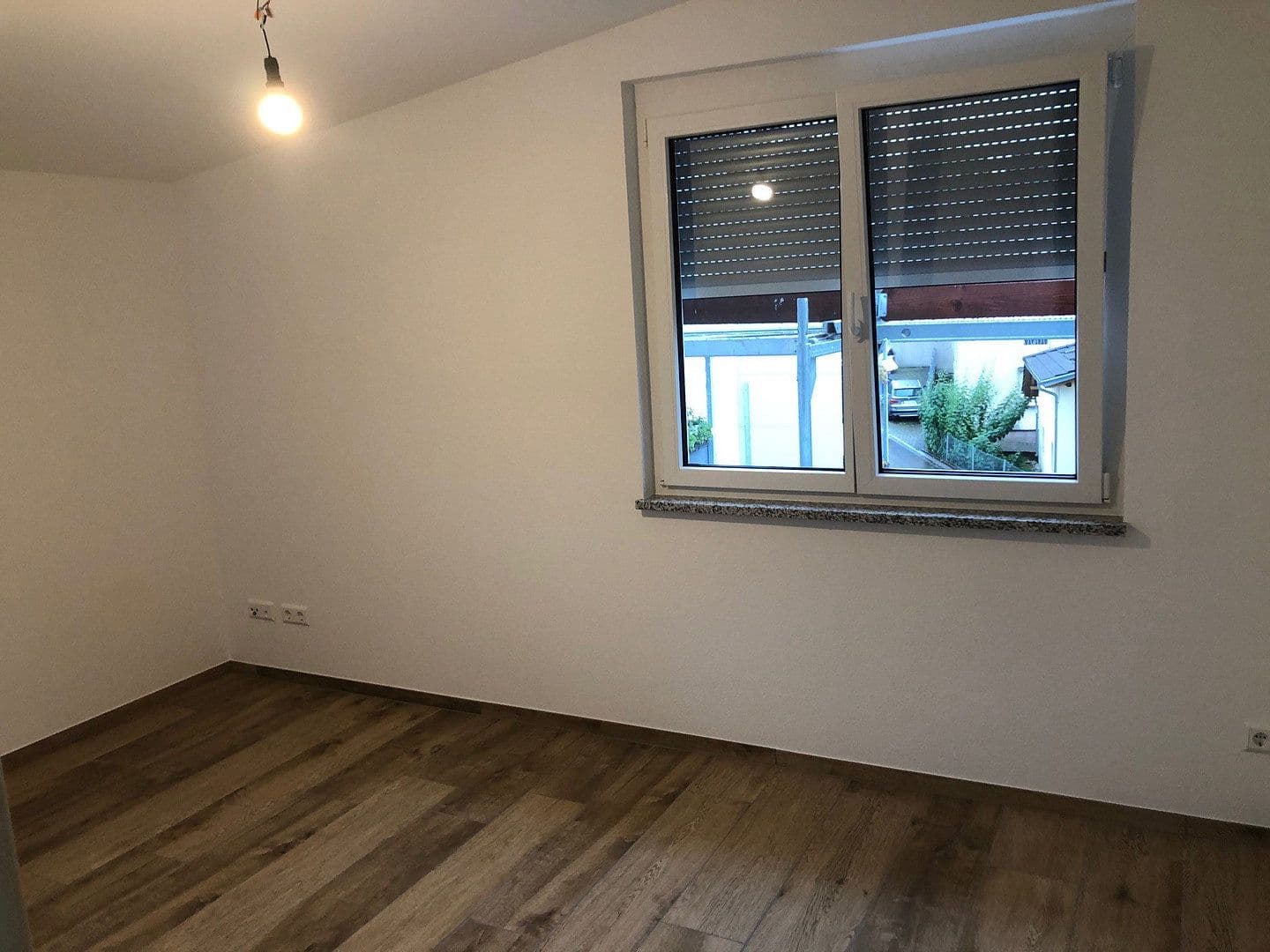 Pronájem bytu 3+1 71 m², Zimmermannstrasse 12, Laufenburg (Baden), Bádensko-Württembersko Pronájem bytu 3+1 71 m², Zimmermannstrasse 12, Laufenburg (Baden), Bádensko-Württembersko