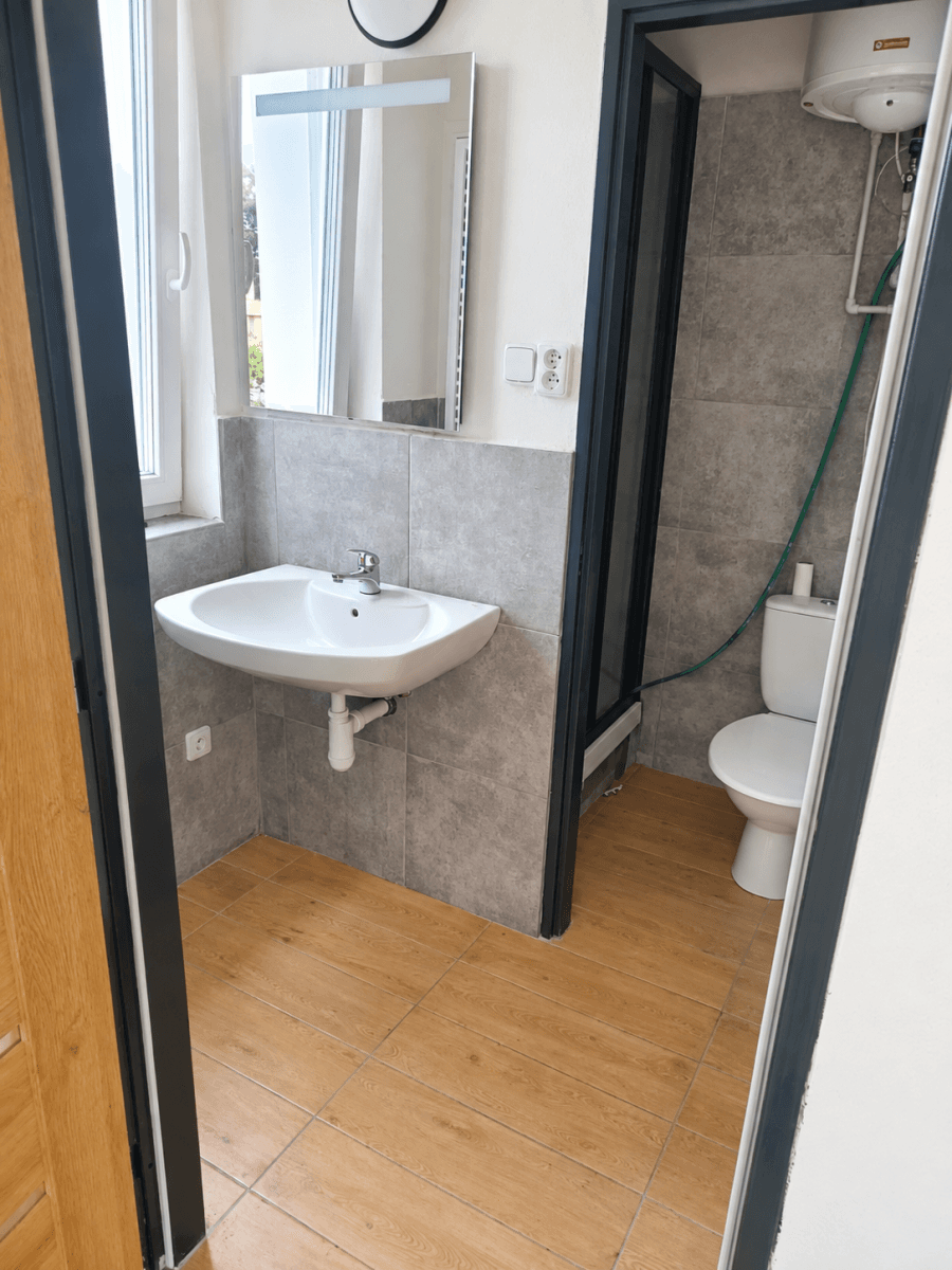 Pronájem bytu 1+kk 36 m², Všemyslice, Jihočeský kraj Pronájem bytu 1+kk 36 m², Všemyslice, Jihočeský kraj