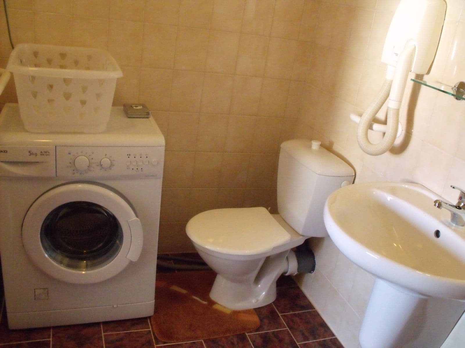 Pronájem bytu 3+kk 85 m², Tyršova, Rakovník, Středočeský kraj Pronájem bytu 3+kk 85 m², Tyršova, Rakovník, Středočeský kraj