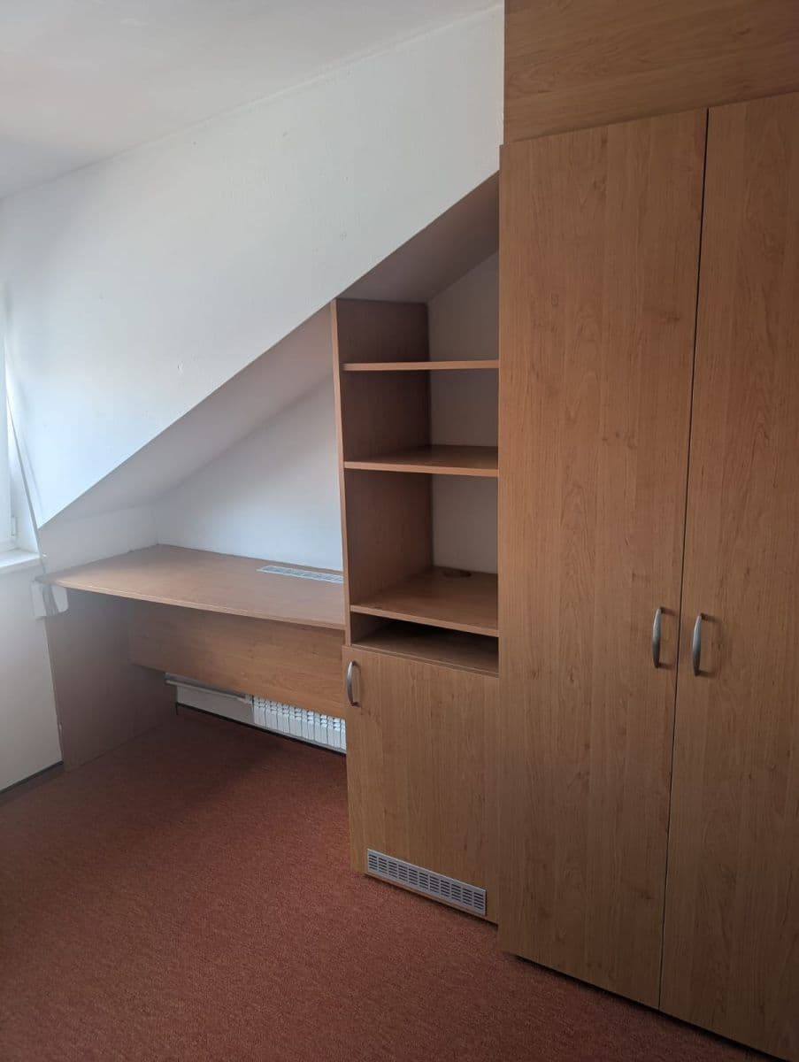 Pronájem bytu 3+kk 85 m², Tyršova, Rakovník, Středočeský kraj Pronájem bytu 3+kk 85 m², Tyršova, Rakovník, Středočeský kraj