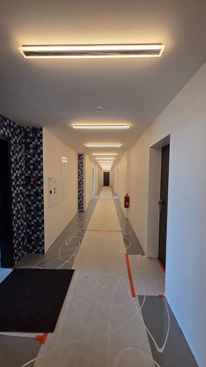 Pronájem bytu 1+kk 28 m², Mladoboleslavská, Praha, Praha Pronájem bytu 1+kk 28 m², Mladoboleslavská, Praha, Praha