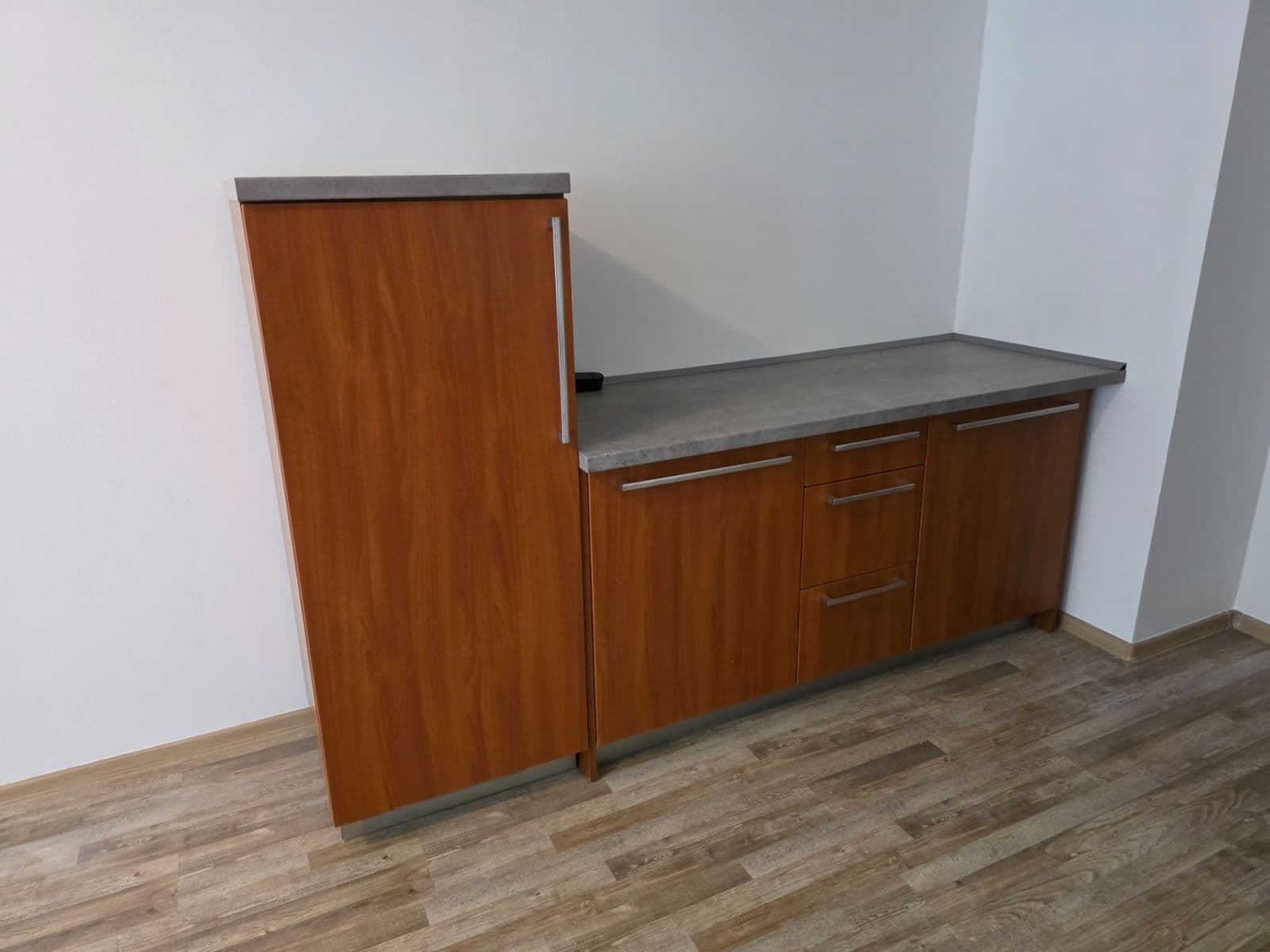 Pronájem bytu 2+kk 35 m², Mladé Buky, Královéhradecký kraj Pronájem bytu 2+kk 35 m², Mladé Buky, Královéhradecký kraj
