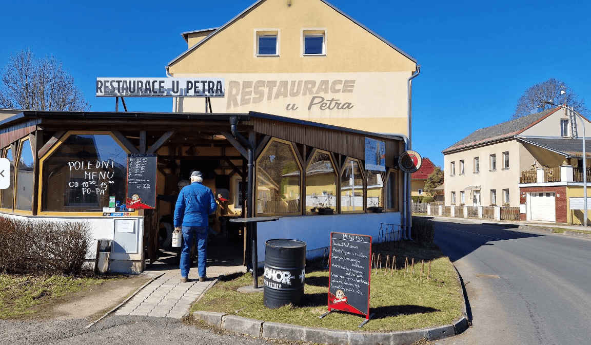 Pronájem nebytového prostoru 250 m², Nádražní, Nová Role, Karlovarský kraj Pronájem nebytového prostoru 250 m², Nádražní, Nová Role, Karlovarský kraj