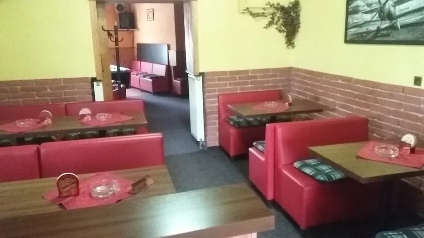 Pronájem nebytového prostoru 250 m², Nádražní, Nová Role, Karlovarský kraj Pronájem nebytového prostoru 250 m², Nádražní, Nová Role, Karlovarský kraj