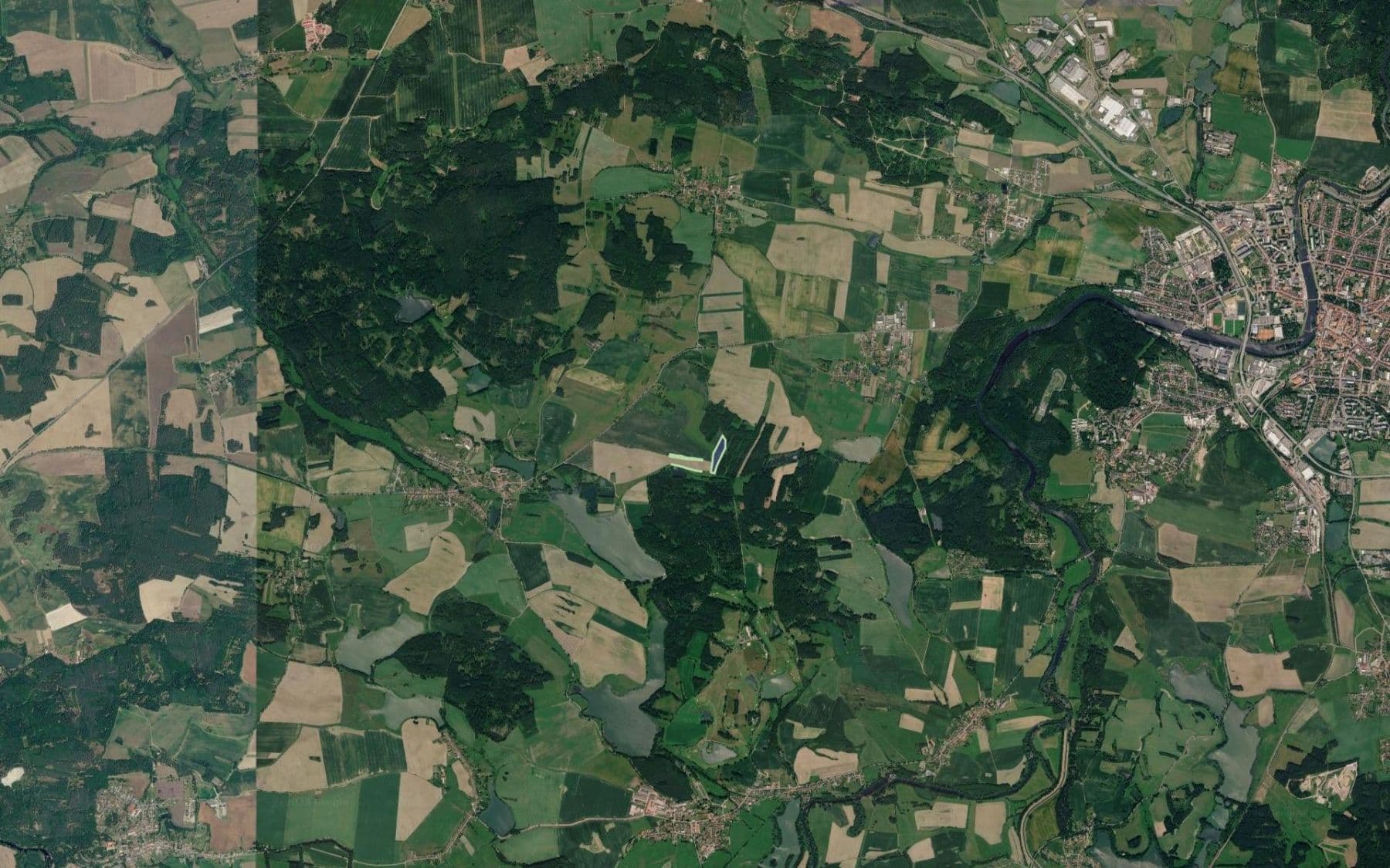 Prodej pozemku 22.914 m², Dobev, Jihočeský kraj Prodej pozemku 22.914 m², Dobev, Jihočeský kraj