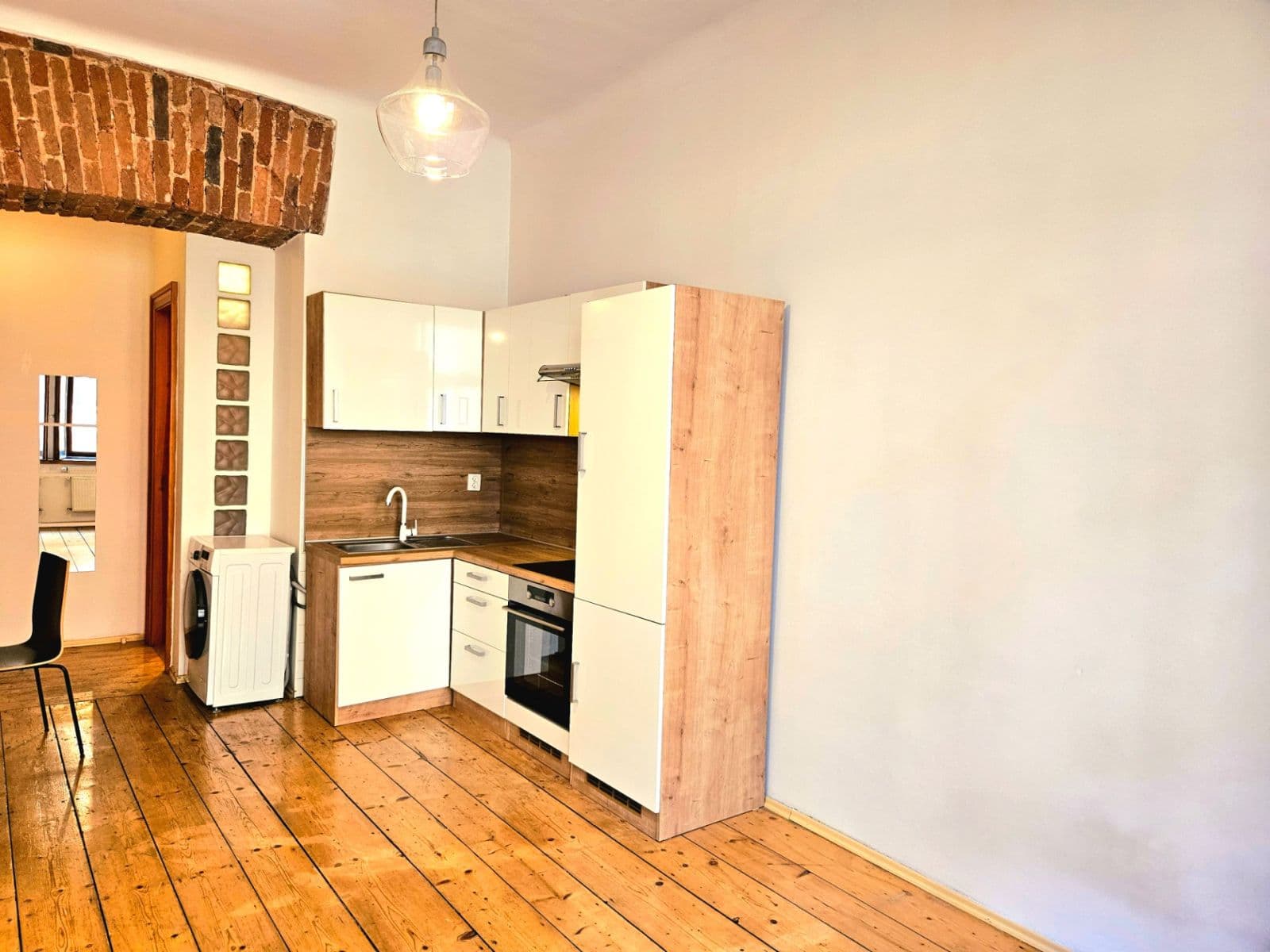 Pronájem bytu 1+kk 27 m², Vlkova, Praha, Praha Pronájem bytu 1+kk 27 m², Vlkova, Praha, Praha