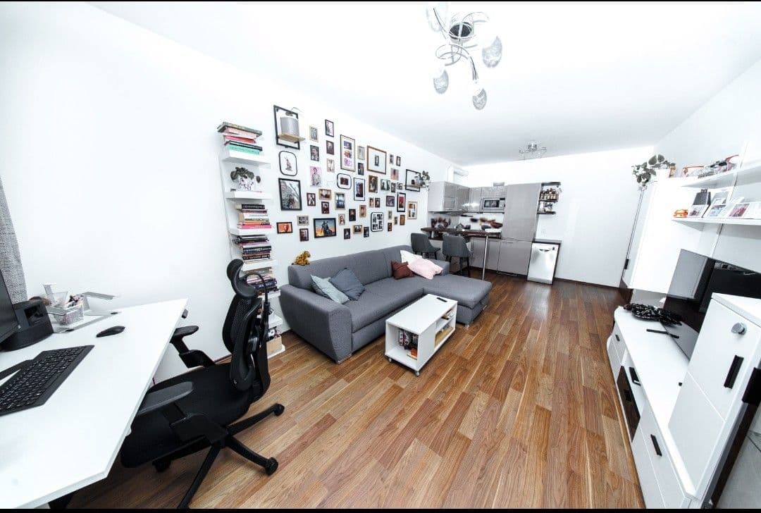 Pronájem bytu 2+kk 50 m², Makedonská, Praha, Praha Pronájem bytu 2+kk 50 m², Makedonská, Praha, Praha